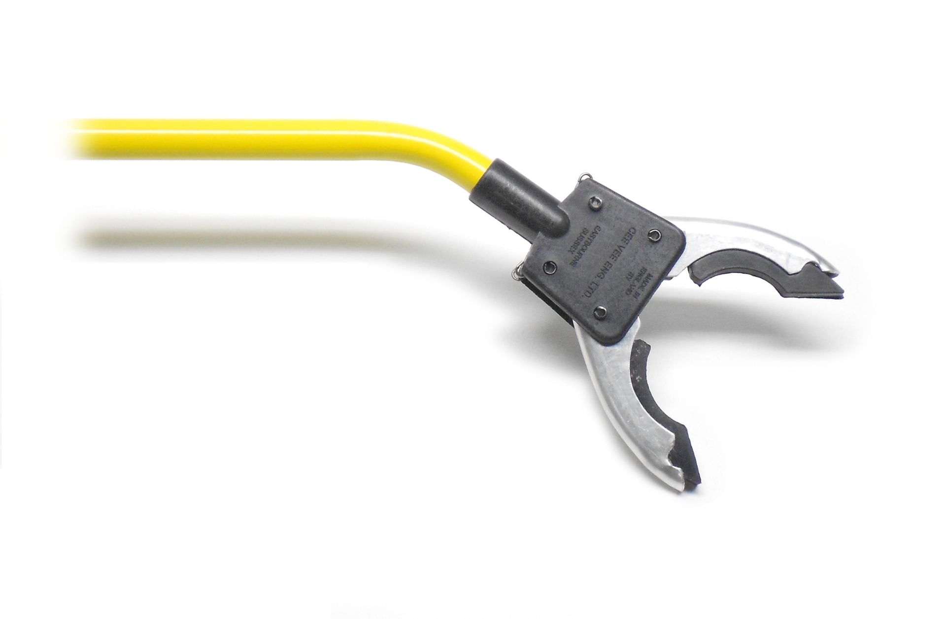 Chwytaki z obrotową szczęką